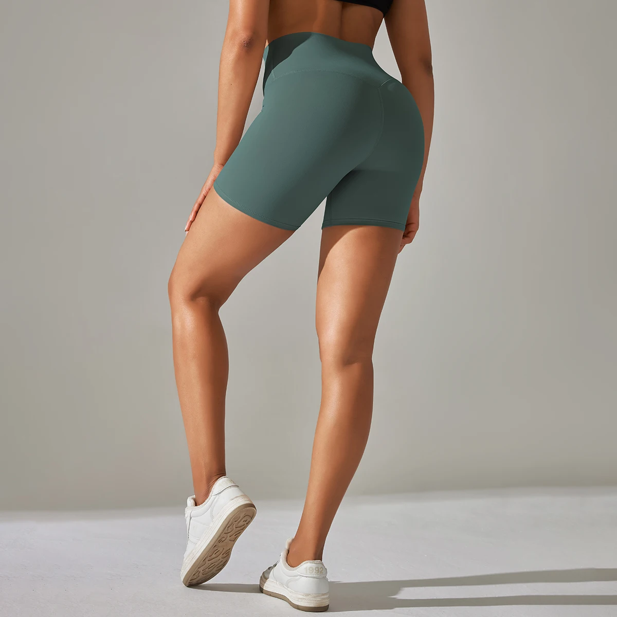 High-Waisted Seamless Yoga Shorts - Breathable Workout & Cycling Shorts for Women – Bild 3
